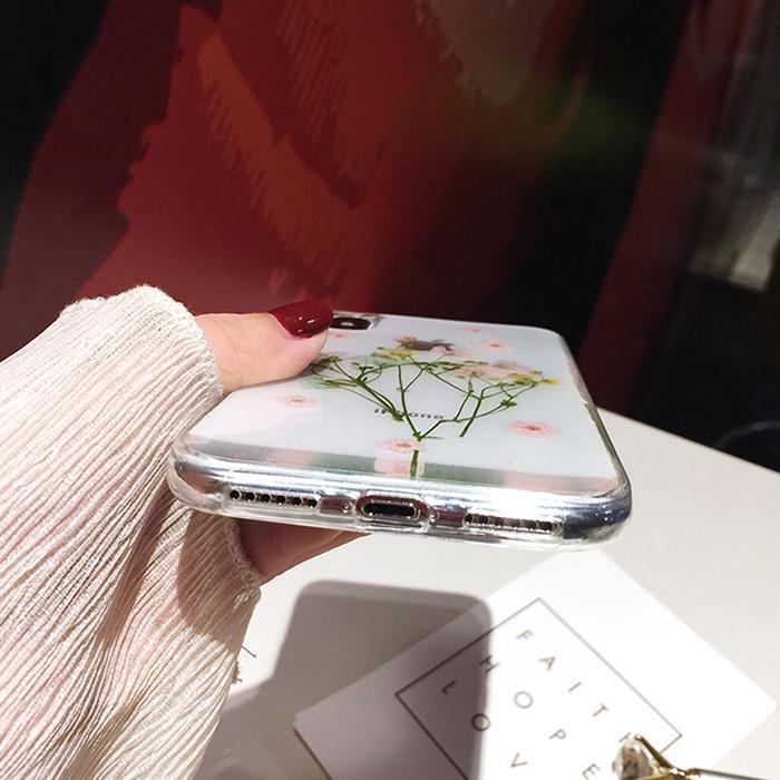 coque iphone anti-choc avec fleurs séchées