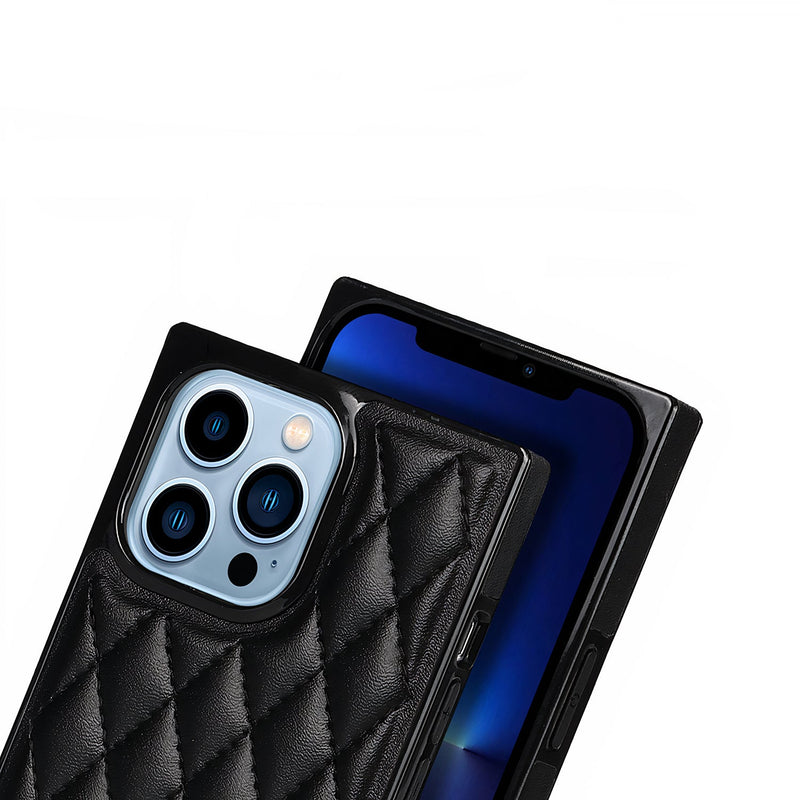 iPhone case with luxurious quilted effect and refined strap